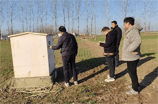 查整治 筑牢粮食生产水利支撑西平县师灵镇：开展农田机井排(图1)