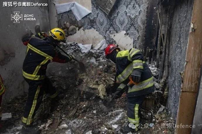 俄军击中卡塔尔大使馆，又有救援人员殉职！别尔哥罗德全城大停电