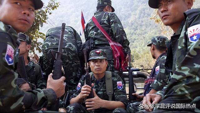 消停没几天,中国再收噩耗,邻国出现俩总统,一场大战仗避免不了