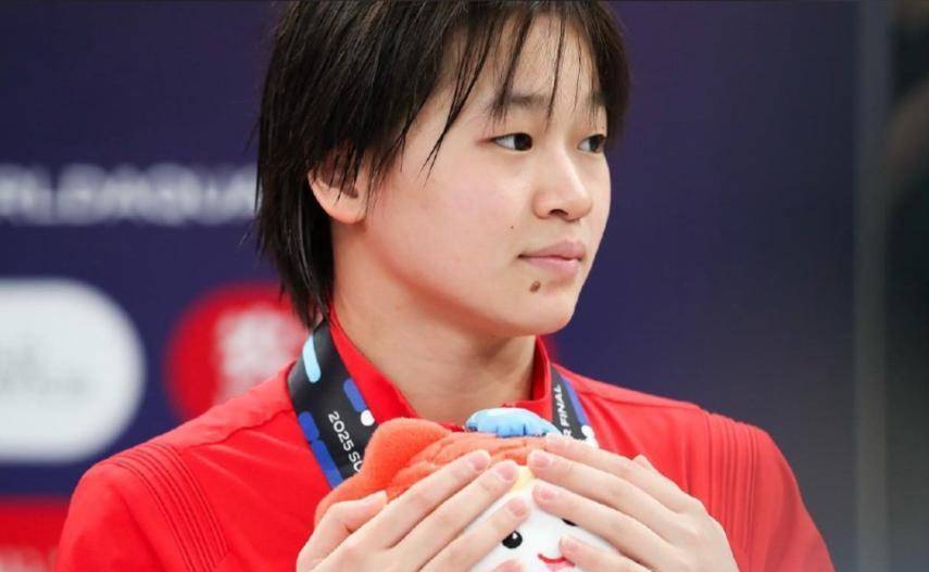 全红婵消失冬训行踪不明现身老家足球直播-NBA直播_英超_世界杯体育【超清在线观看】工地被拍世界杯能否出战成谜