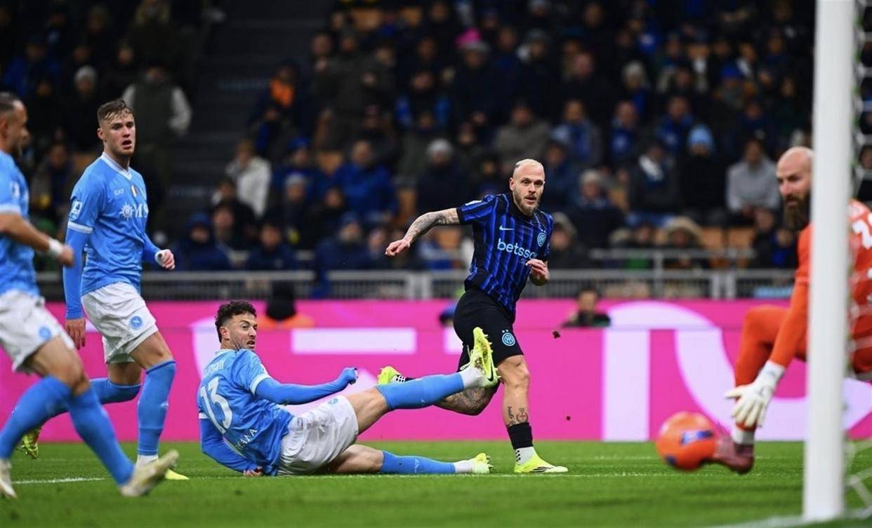 3-2！2-西甲联赛免费高清直播＋实时赛程积分榜＋竞彩预测全覆盖（2025赛季）2！欧洲足坛疯狂夜巴萨战败皇马夺冠国米被那不勒斯逼平