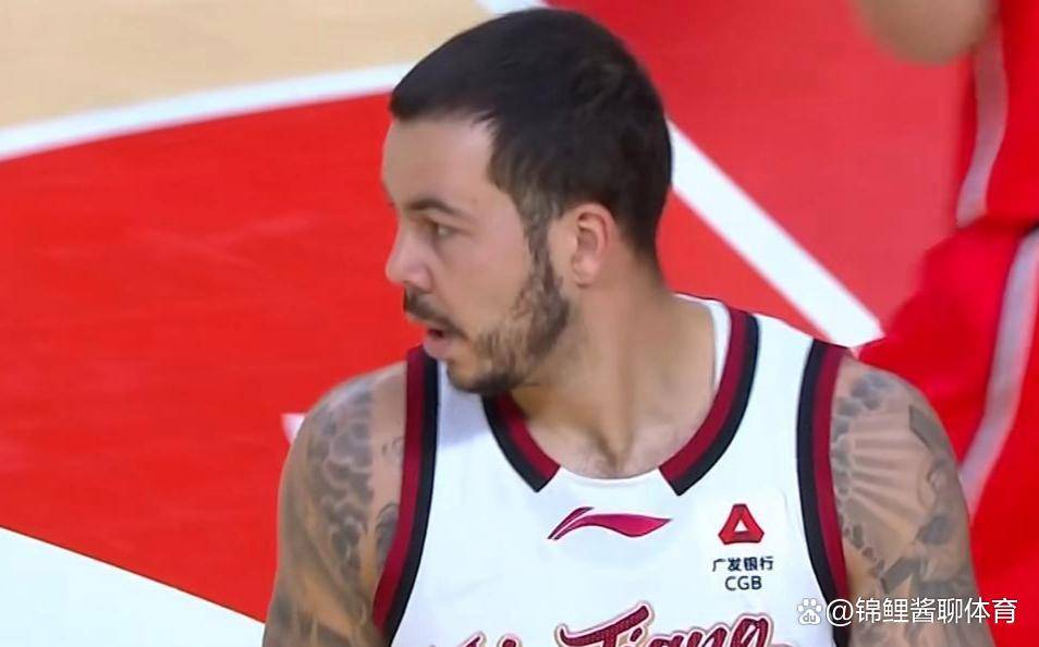 换帅后35分狂胜！浙江男篮火力全开NBA职业联赛中文官网__实时赛程比分+球队资讯7