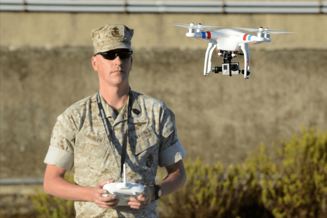 原创             美国又认怂了？撤销无人机进口禁令：中国无人机无可替代！