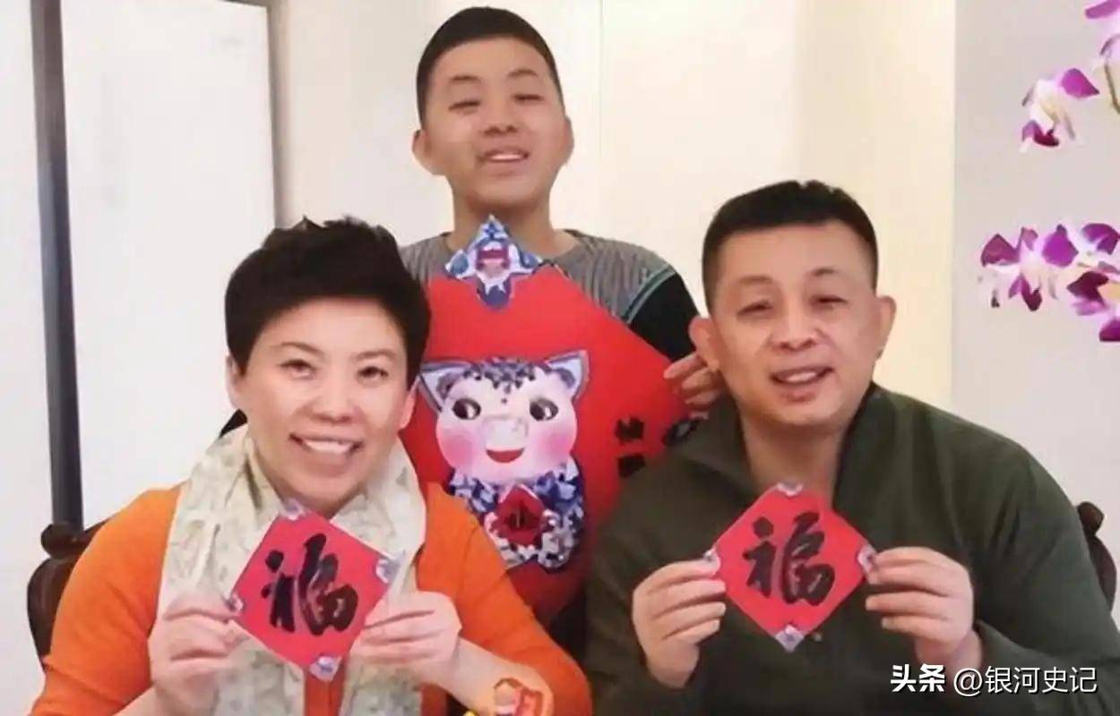 涉贪腐被带走、败光20亿、移民改国籍，邓亚萍身上的谣言太离谱