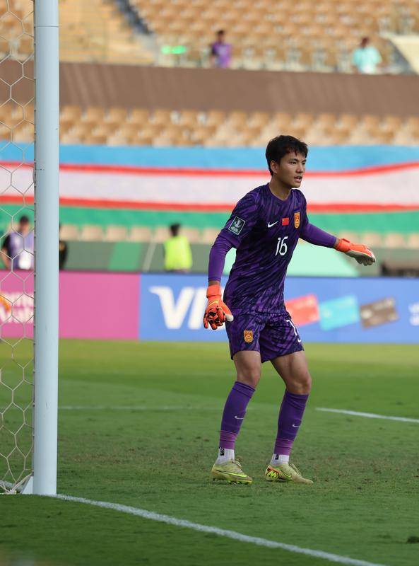 U23国足门将李昊：扑出点球前我就知道对手要往哪踢