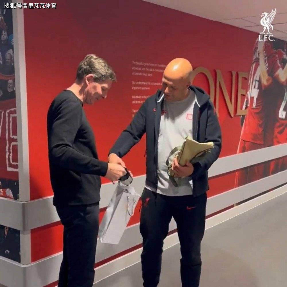 原创             发布会炮轰、赛季末离任！格拉斯纳与水晶宫，一场不可避免的决裂