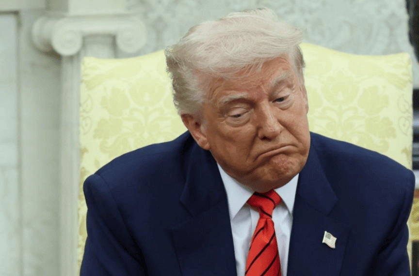 24小时内，中美爆发两波争端，解放军反制美舰，我战区部高度戒备