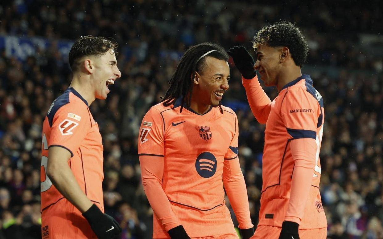 西甲第20轮冷门爆出！巴萨11连胜遭终结最新积分榜：让皇马追至1分差距西班牙足球甲级联赛