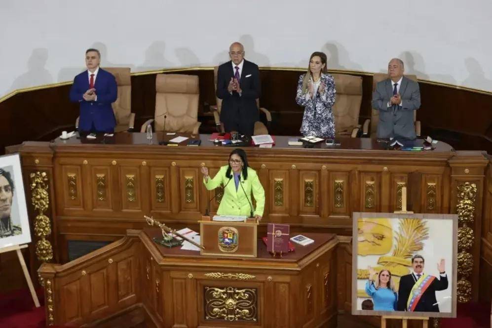 中国稳如泰山！特朗普想靠委内瑞拉石油拿捏我们？算盘打空了