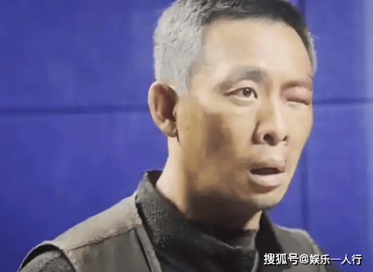 息影9个月真相曝光,官方突传张译喜讯,张艺谋一句话藏了9年终应验,早就看透他了