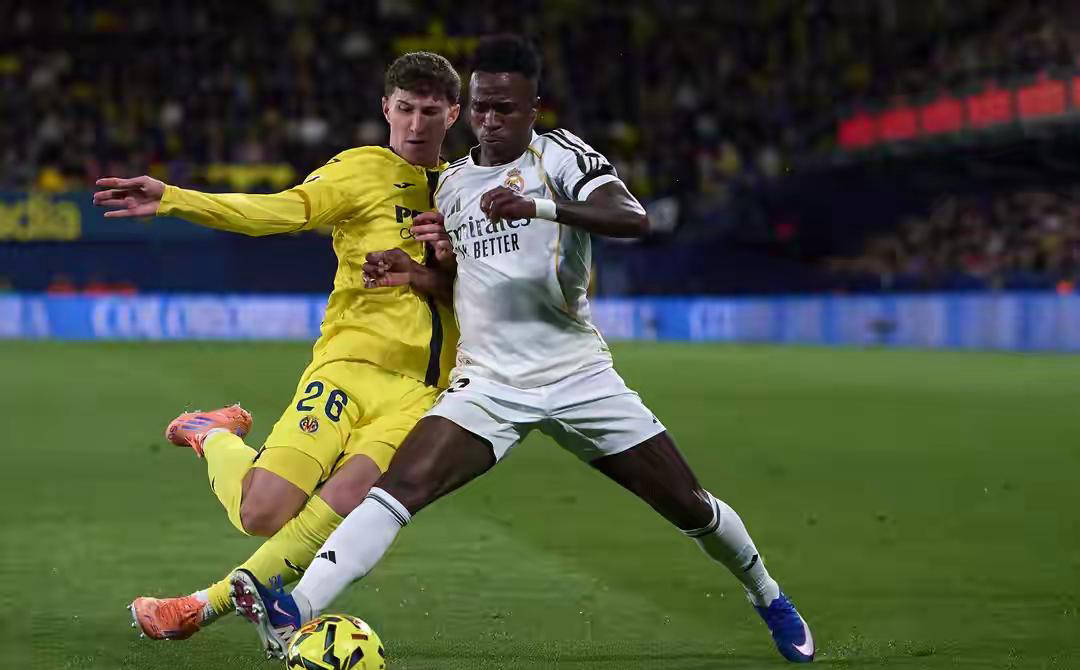 西甲第21西甲联赛免费高清直播＋实时赛程积分榜＋竞彩预测全覆盖（2025赛季）轮焦点战：皇家马德里客场2-0完胜比利亚雷亚尔