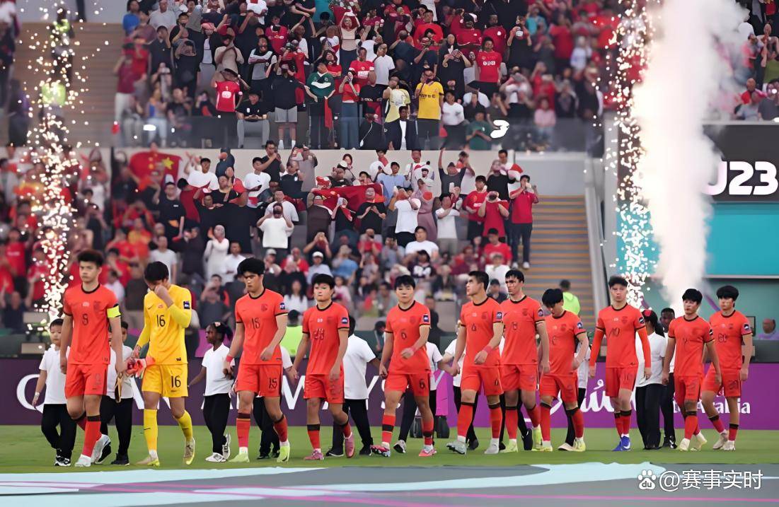 “国足官方：虽然无缘冠军但是中国队的小伙足