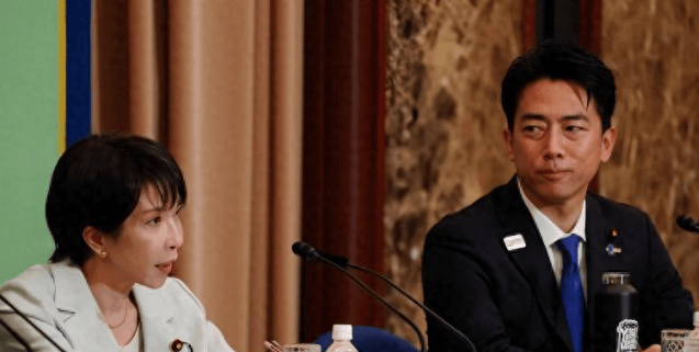 中日交恶80天后，美高官落地日本，高市早苗马上改口，特朗普态度耐人寻味