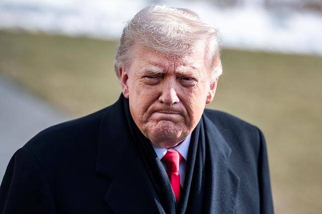 特朗普下达最后通牒，伊朗做好最坏打算，中俄同一天内都有大动作