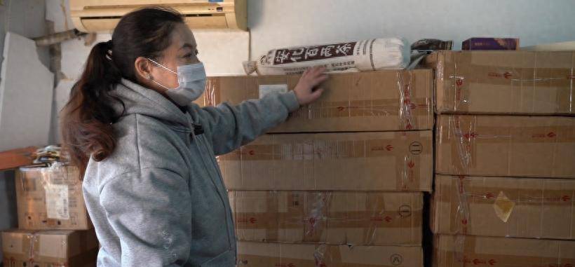 离异女子被诱导买黑茶致富儿子车祸用钱被踢出群记者起底黑茶骗局