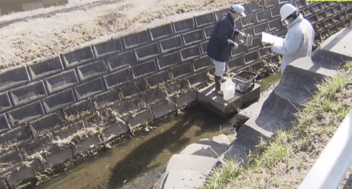 驻日美军基地周边，泄露有毒物质，危及妇孺健康