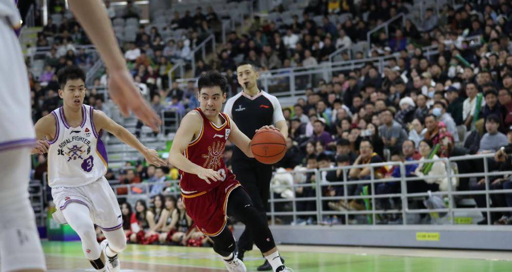 CBA杯最新争冠形势！山西逆转北控进四强半决赛打广厦赢面大上