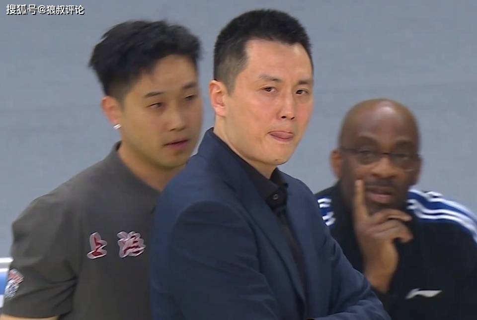 NBA职业联赛中文官网__实时赛程比分+球队资讯绝对统治力！上海男篮两届杯赛13连胜
