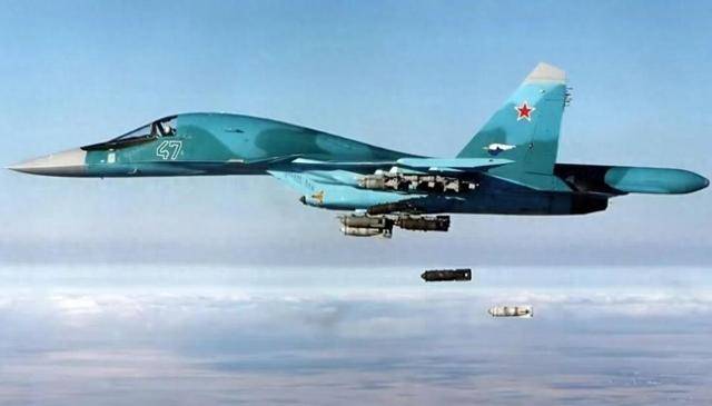 一个月砸下5717枚炸弹，俄罗斯和乌克兰，谁会先撑不下去？