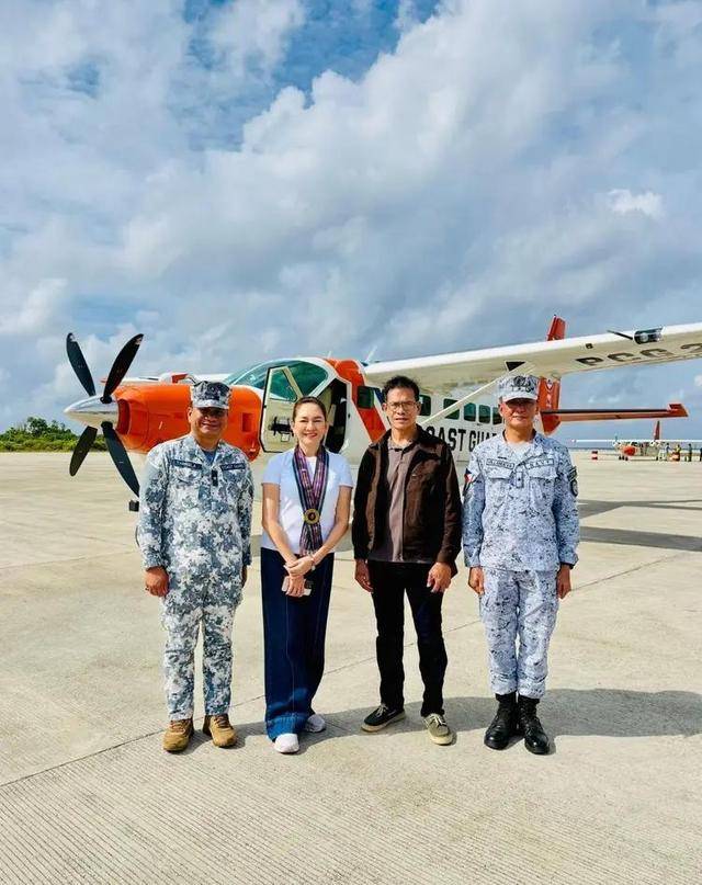 菲律宾女议员强登我岛礁，低空俯视心凉了一大截，20多艘舰艇全包围