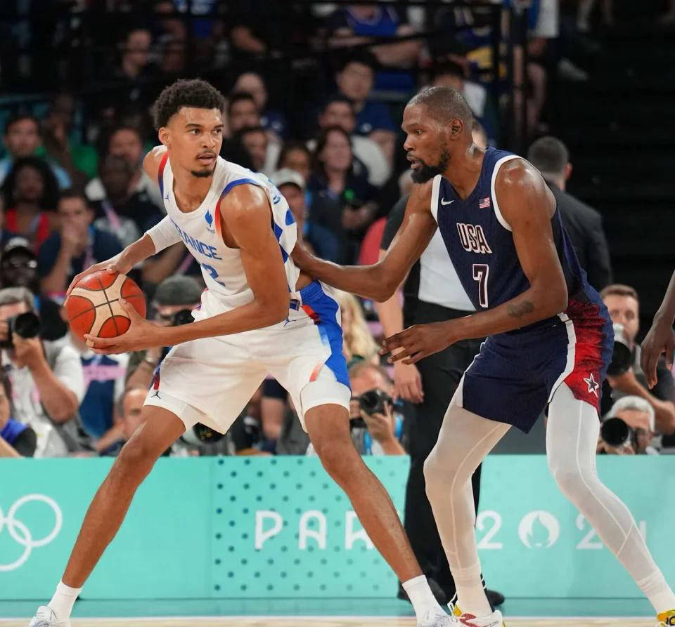 杜兰特回应“欧洲篮球优于美国篮球”论调：美国男篮实力依旧无可匹敌欧洲联赛中文网__赛