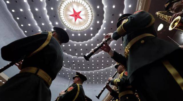 中国军费突破1.9万亿，日本开始心虚了！这2字就是顶级战略