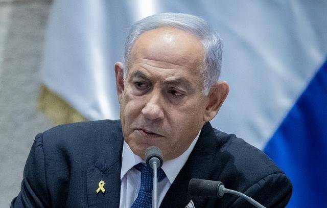 伊朗火力全开，内塔尼亚胡生死成谜？以军内部乱成一团，真主党导弹趁乱直插腹地