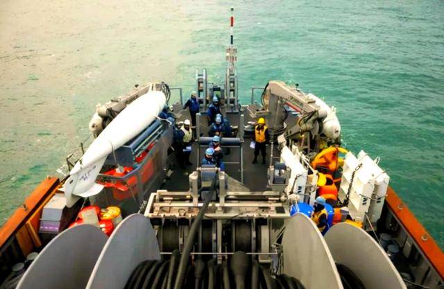 众叛亲离！特朗普喊遍全球，竟无人肯借？伊朗之战进入关键转折点