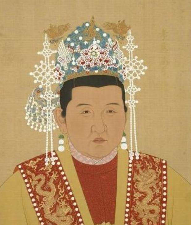 明朝十八位皇后画像：元朝皇后圆脸，清朝皇后锥子脸，你看明朝？