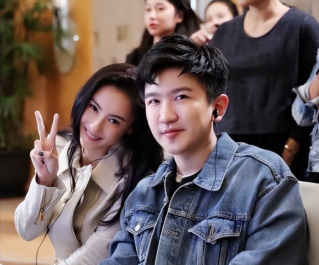 明明只是戏子却把自己当大腕这3位明星“耍大牌”