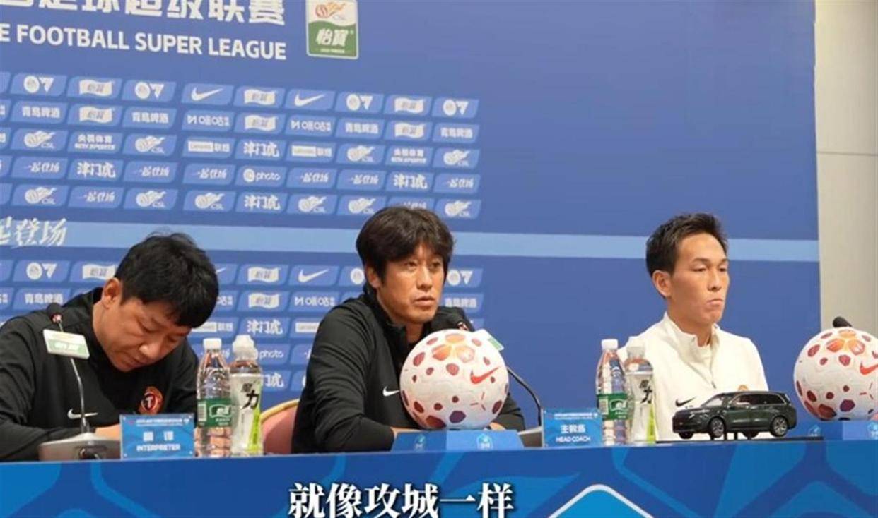杨帆