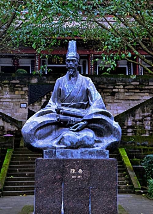 
        陈寿因为私怨，《三国志》抹黑诸葛亮？