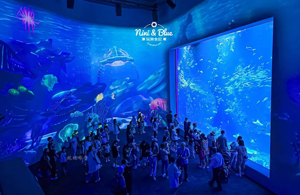 水族馆竟能脱鞋踩进湿地！台中海洋馆玩潮汐体验，记得自备擦脚毛巾