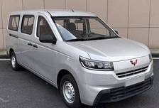 五菱荣光L正式申报，车长4790mm，5/7座都有，侧滑门，配1.5L动力