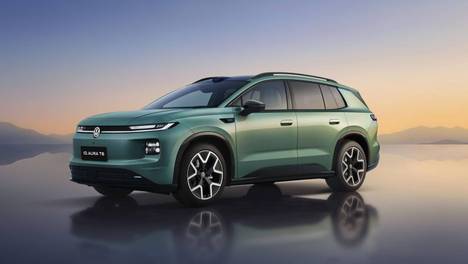 4.8米长的纯电SUV，配置还很高，仅12.99万起，一汽大众反击开始了？