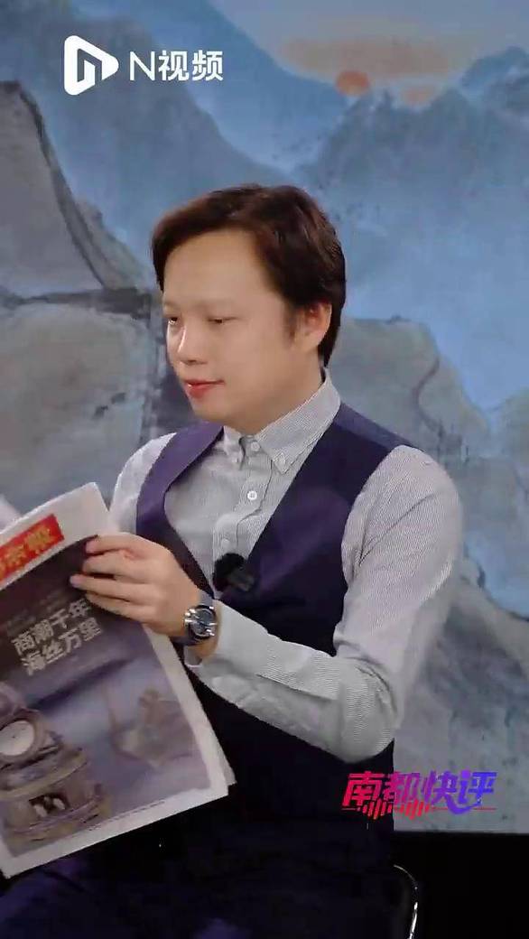 男子离珠峰顶仅400米折返救陌生人