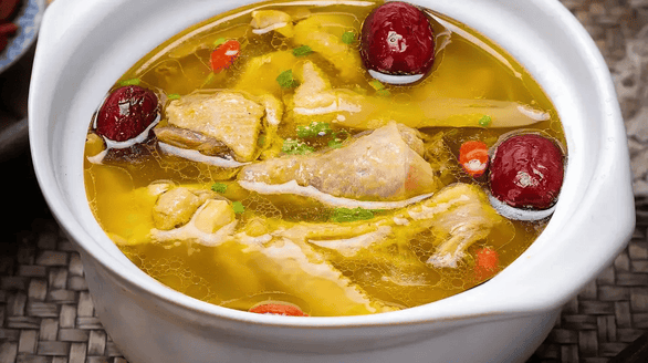 英国男子在印坠机遇难两女儿成孤儿