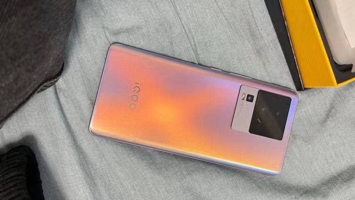 16gb+1tb搭100倍变焦,旗舰如今跌至新低价,你还会买吗?