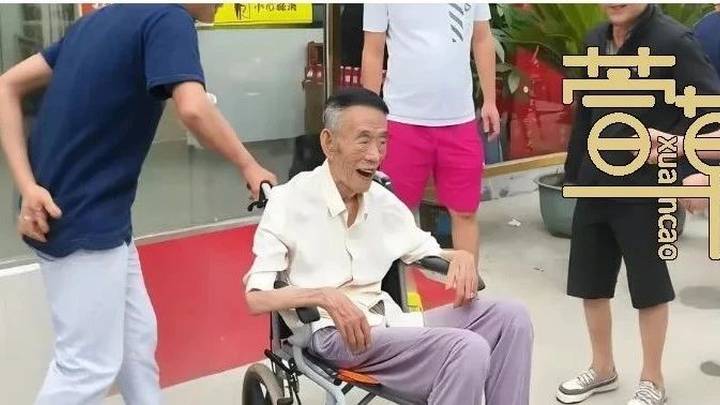 杨少华蔫了一辈子,逗乐几代人,你喜欢他的相声吗?