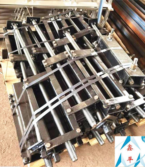 DTII胶带输送机拉紧装置布置在什么位置好？