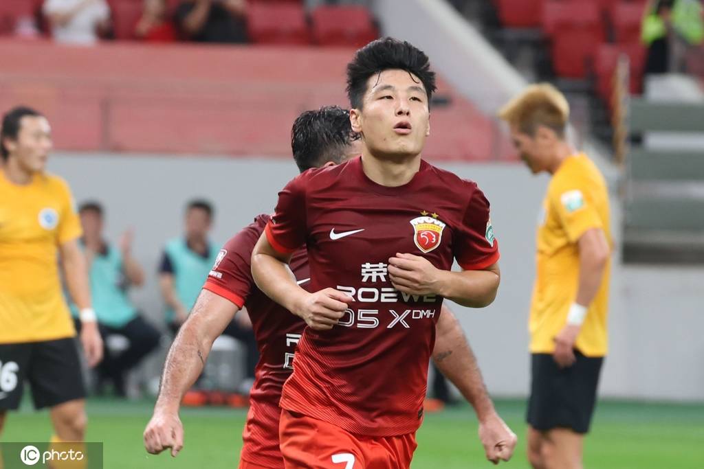 中超-武磊第29球冯劲破门 海港2-0新鹏城继续领跑