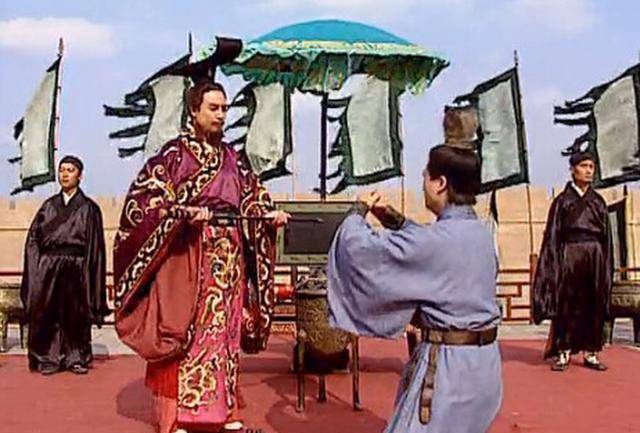 此人专杀五虎上将38岁斩杀关羽父子夺赤兔马40岁射死黄忠星空体育下载(图4)