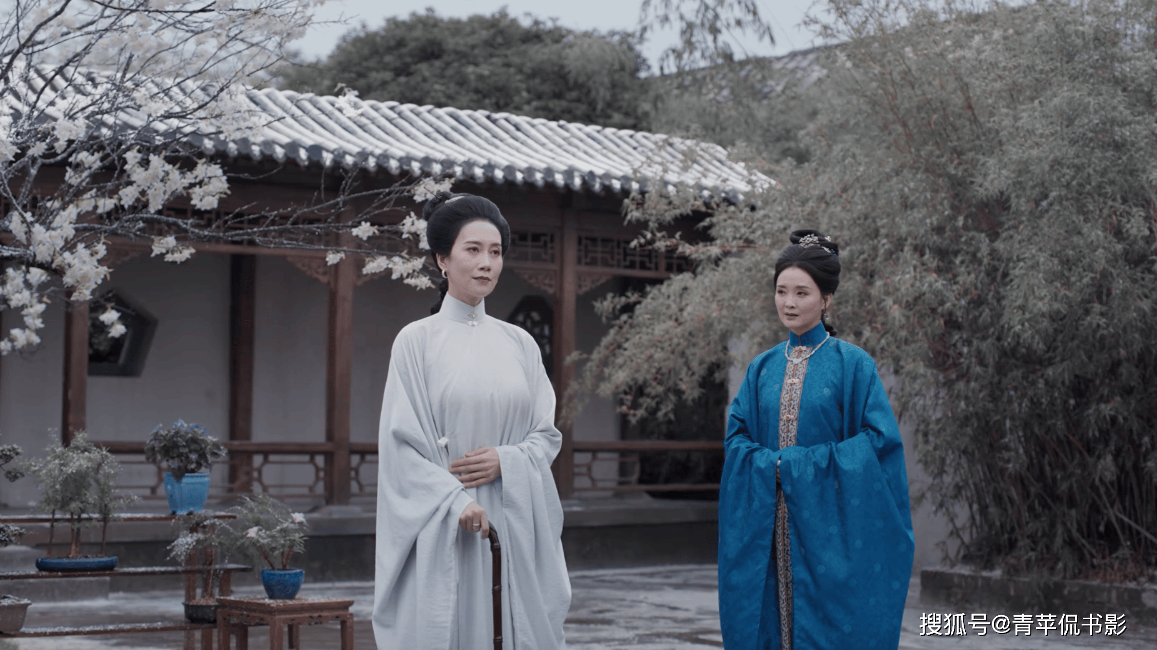 《雁回时》：两种母亲，养出了两种女儿