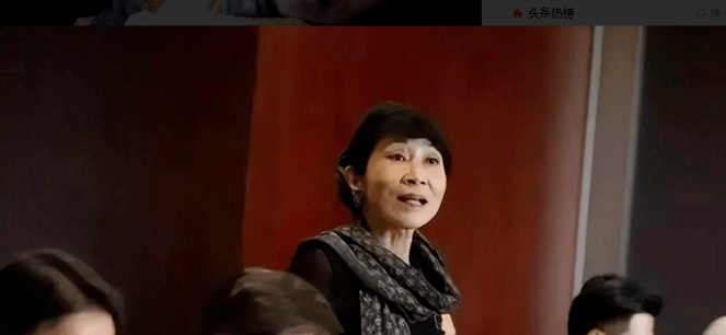 善恶终有报？拒唱国歌否认中国籍，俩儿子落户国外，她现状如何？