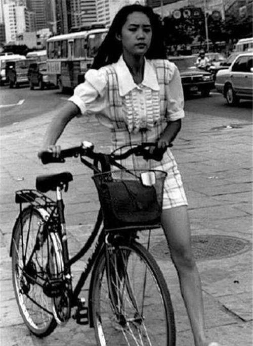 80年代的永久自行车放现在能值多少钱？现在的工资能买一辆吗？(图2)