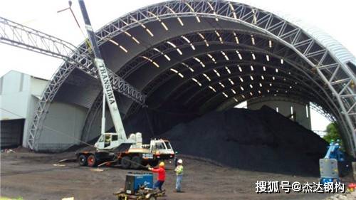水电站隧道金属拱形屋顶吊装技术与岭区工地实践探讨
