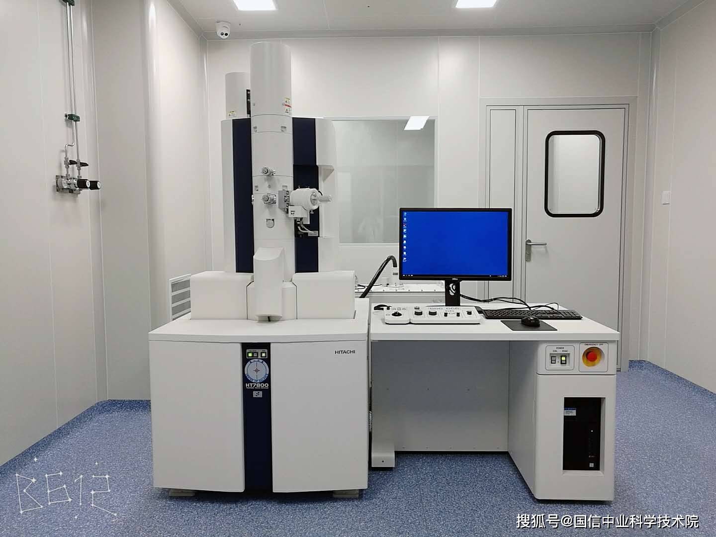 纳米级成像技术：原子力显微镜(AFM)和电子显微镜(EM)的比较分析