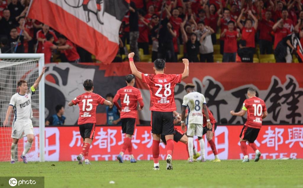 中超-罗慕洛传射莱切特破门 蓉城3-1梅州仍居第二位