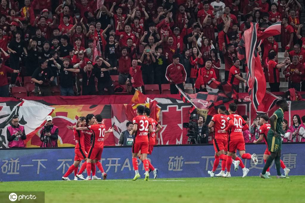 冲刺!中超-对手乌龙+两世界波 海港3-0浙江最快今晚夺冠