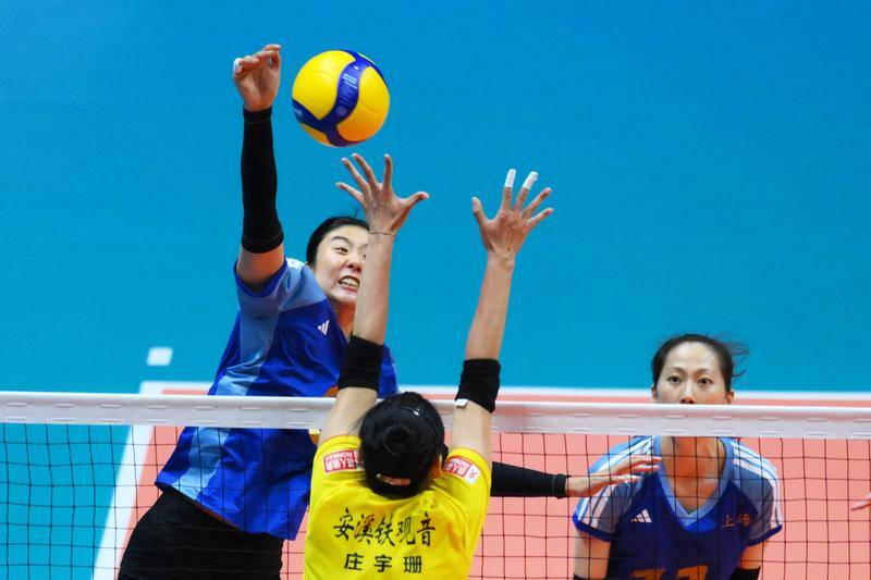 创近32年最佳！女排全运-福建救3赛点3-2上海惊险摘铜